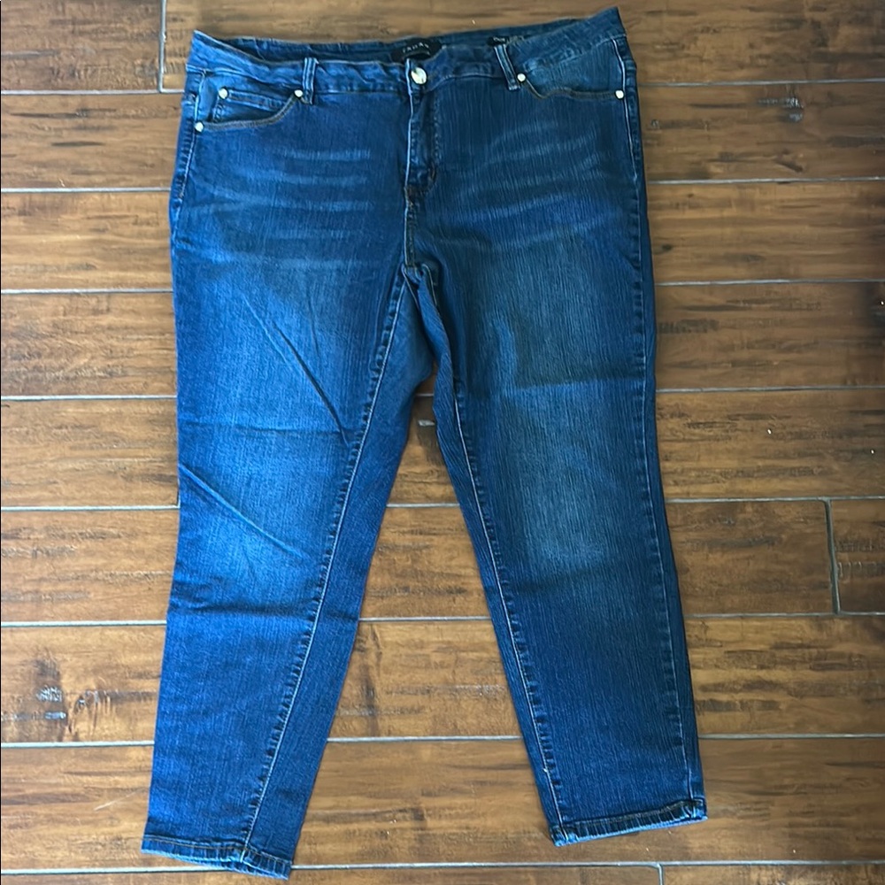 Tahari Chloe Fit Solution Skinny Jeans